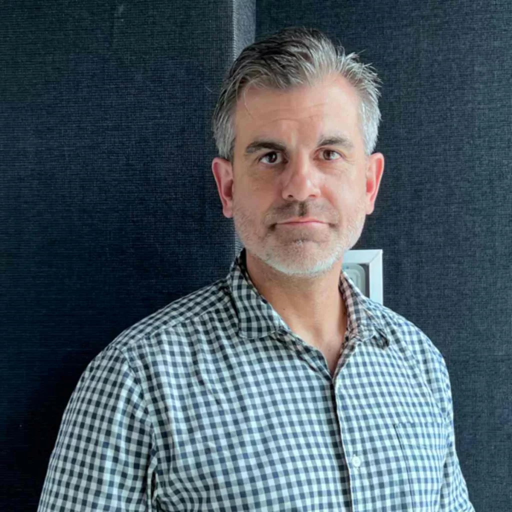 Francisco Aravena Y Mariana Derderian  