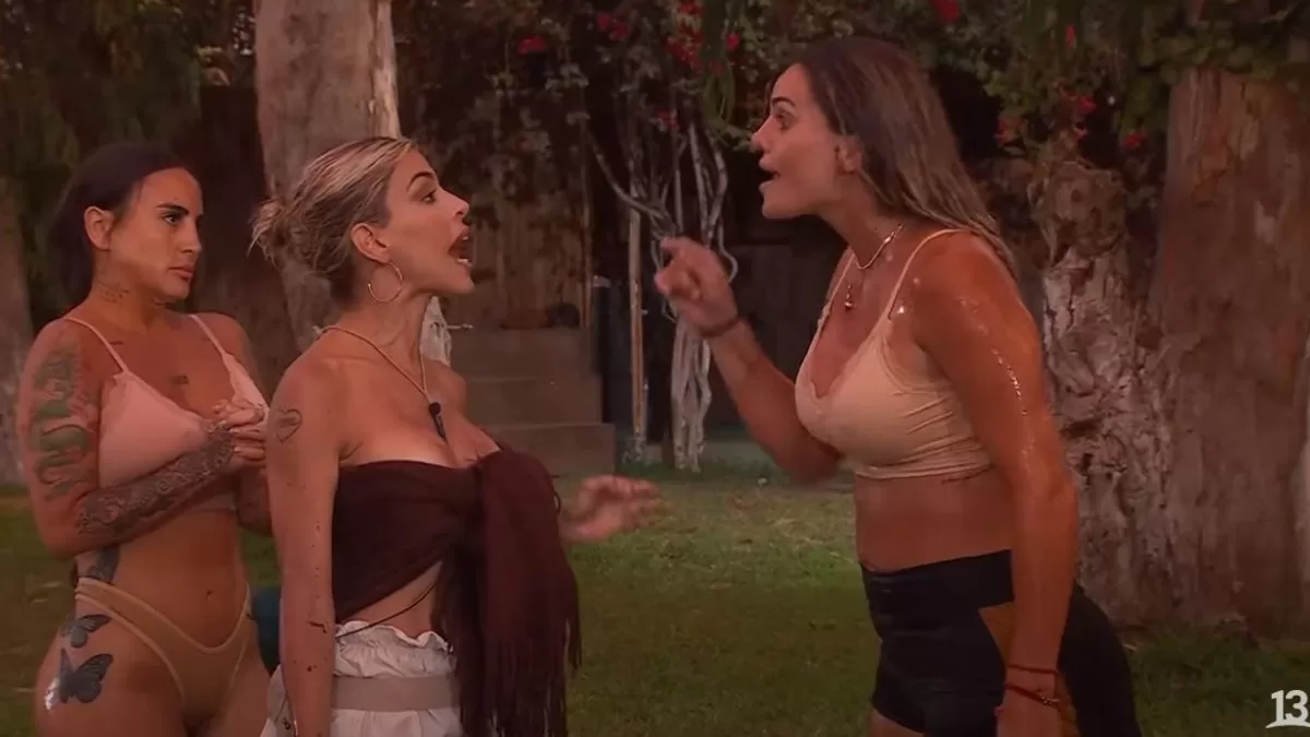 "A mí, patadas no me des": La brutal pelea que vivieron Oriana Marzoli y Faloon Larraguibel en Ganar o Servir