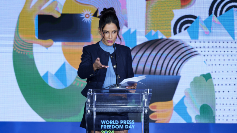 "Me siento sana y fuerte, a pesar de estar pasando por..."