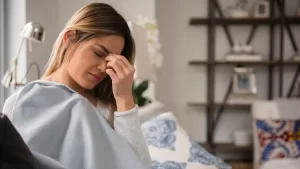 Estas son las comidas que debes evitar si sufres de migraña