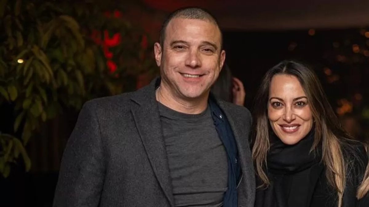 ¡La familia se agranda! Julián Elfenbein subió especial foto junto a su pareja e hijos