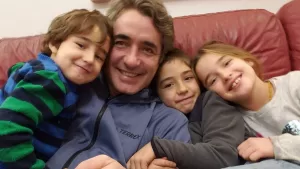 "Fue una noche del terror; nadie podía salir, todo se quedó resguardado... Mis hijos estaban asustados"