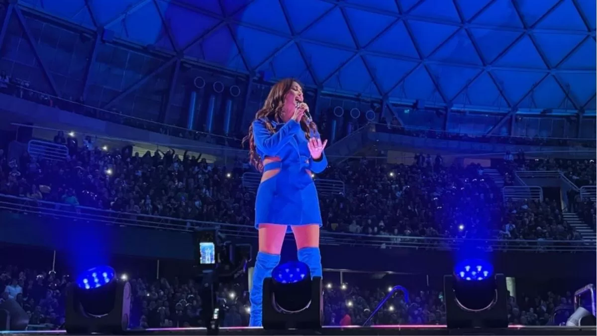 Myriam Hernández impacta con su apariencia en reciente foto con exfutbolista chileno: "Parece de 20"