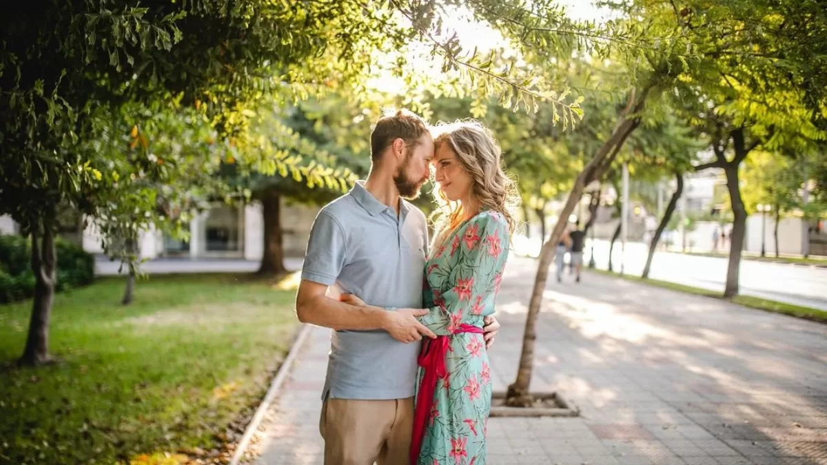 "Venía un auto retrocediendo": animadora de la TV chilena revela accidente que llevó a su hijo a urgencias