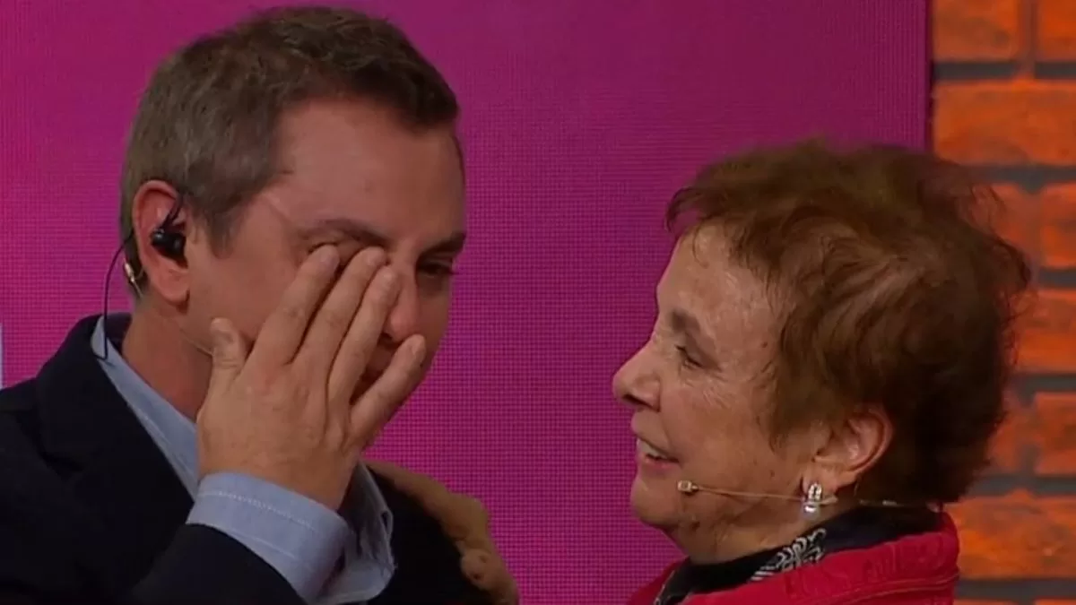 "Mamá una vez más le ganas a la vida. Estuviste a minutos de dejarnos; fue duro verte así, sentir que te ibas..."