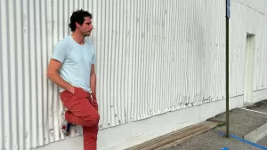 Conocido actor chileno reaparece tras sufrir robo y ser detenido por manejar en estado de ebriedad: "uno piensa y reflexiona"