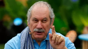 Tras complejo diagnóstico médico, Pedro Engel recibe duro golpe laboral: "Me marcho sabiendo que..."