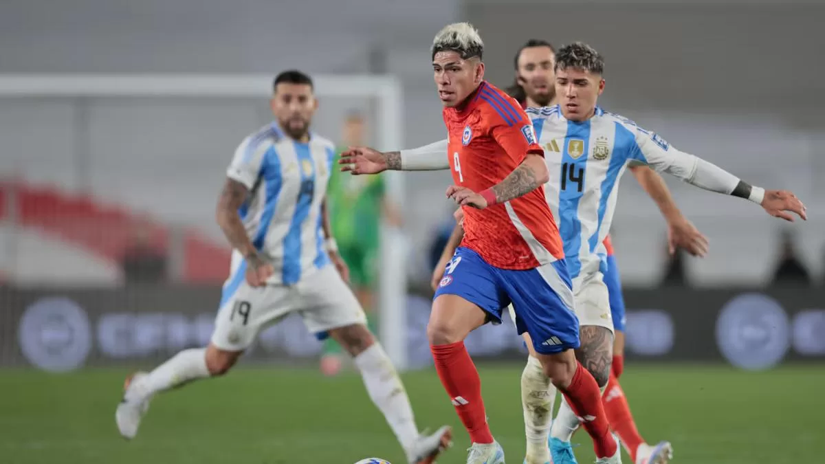 Popular futbolista chileno sufre lamentable pérdida familiar