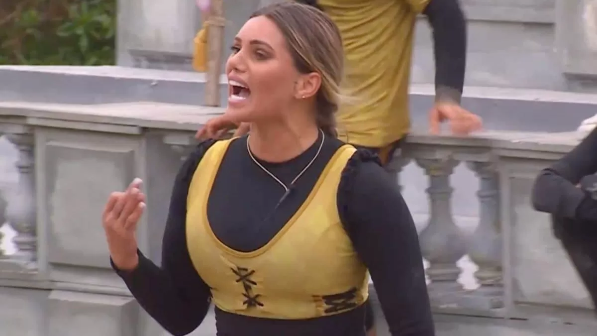 "Es mala, déspota, prepotente, desleal, traicionera": Polémica figura de la televisión se lanza contra Faloon Larraguibel