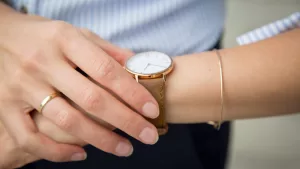 ¿Qué se debe tener en cuenta al elegir un reloj como regalo?