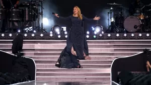 Por una demanda de plagio: La justicia de Brasil prohibió a Adele reproducir una de sus canciones a nivel global