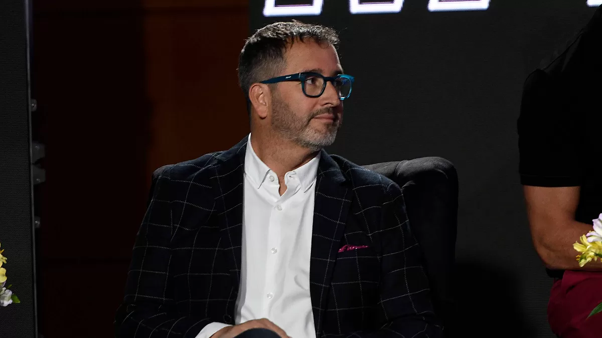 "Los otros canales pagan bastante más": ¿Por qué Eduardo Fuentes se queda en TVN?