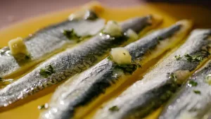 Este es uno de los pescados con más beneficios que cualquier otro: Reduce el colesterol y potencia la memoria