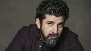 Roberto Farías responde al discurso de Gonzalo Valenzuela en los Premios Caleuche: "Un dolor irreparable"