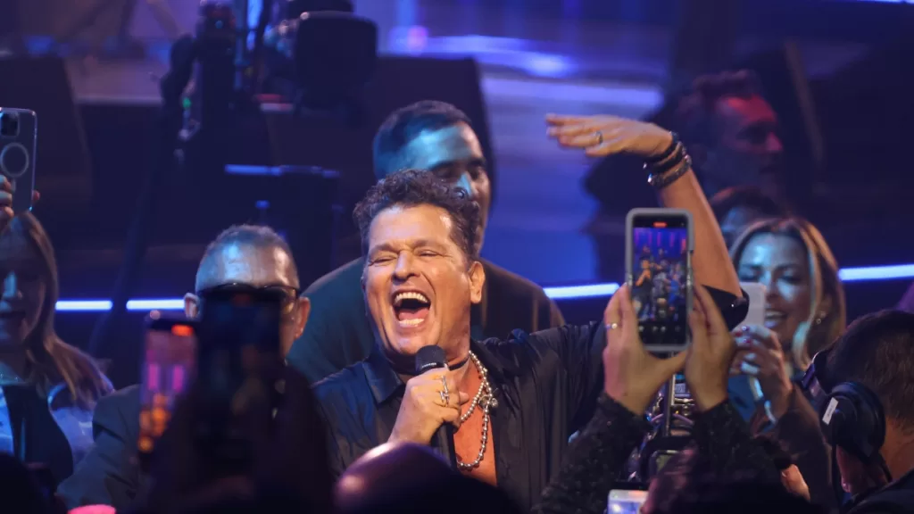 Carlos Vives (1)