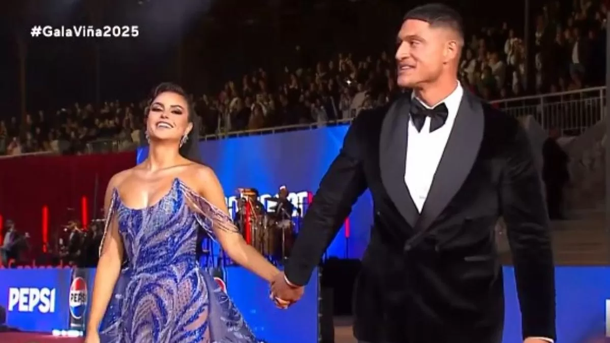 Sammis Reyes se sincera con su historia de amor junto a Emilia Dides: "Nos juntamos y conectamos de una"