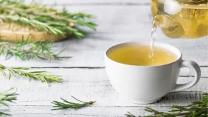 Las mejores infusiones para después de cenar, según los expertos