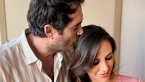 Exchico reality anuncia la llegada de su hija: “Un alma llegó a nuestra vidas. Nuestro rayito de luz”