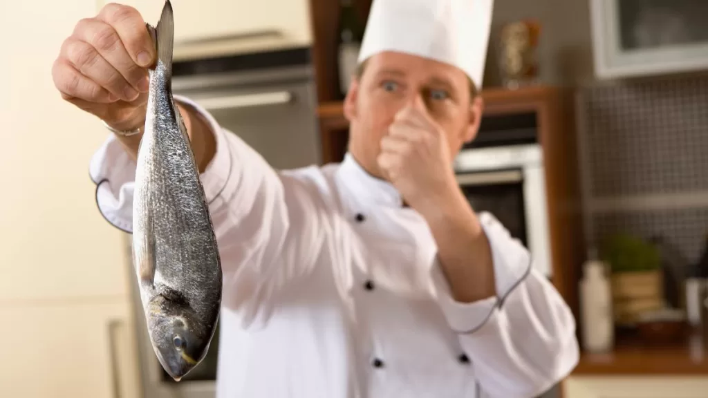 Olor A Pescado