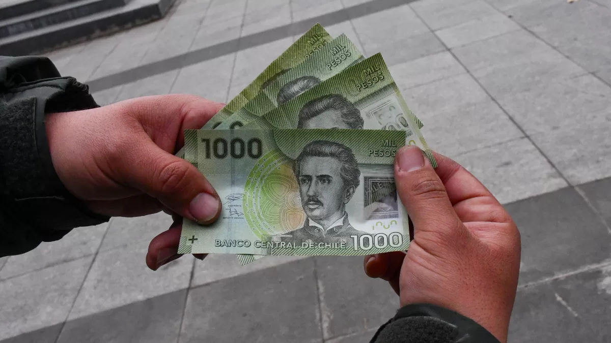 Si eres cuidador de una persona con dependencia severa o discapacidad, puedes recibir hasta $32.991 mensuales: te explicamos cómo