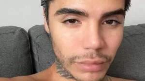 "Mantengo la calma con una sonrisa": el mensaje de Leo Méndez Jr. antes de su importante operación