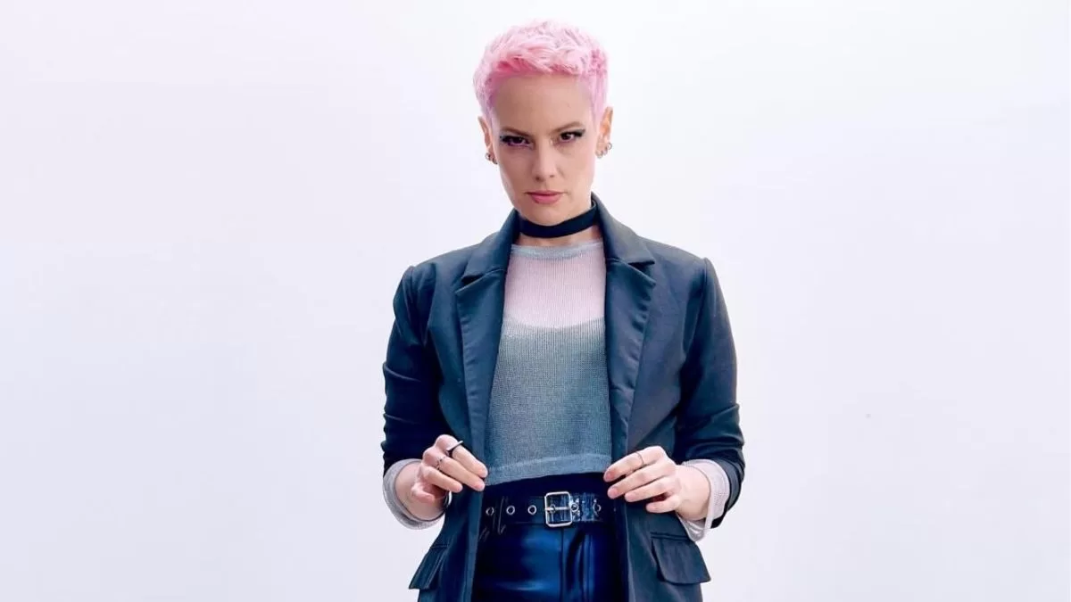 "Si tuviera hijos no les pasaría un celular": Conocida ex animadora profundiza sobre las redes sociales