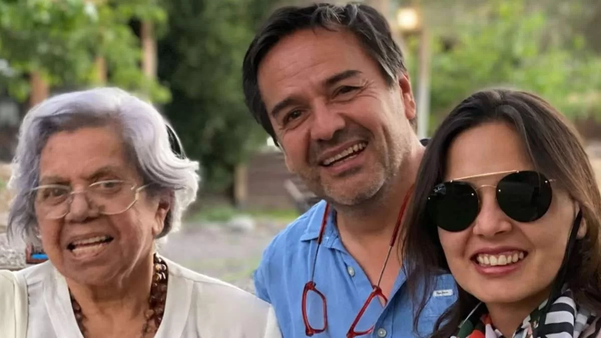 "Se fue tranquila, porque sabía que la estaba esperando mi papá": La despedida de Claudio Arredondo a su madre, la actriz Gabriela Medina