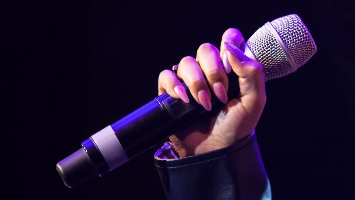 Famosa cantante rompe el silencio tras fuertes rumores de ruptura con su pareja: compartió curiosos registros