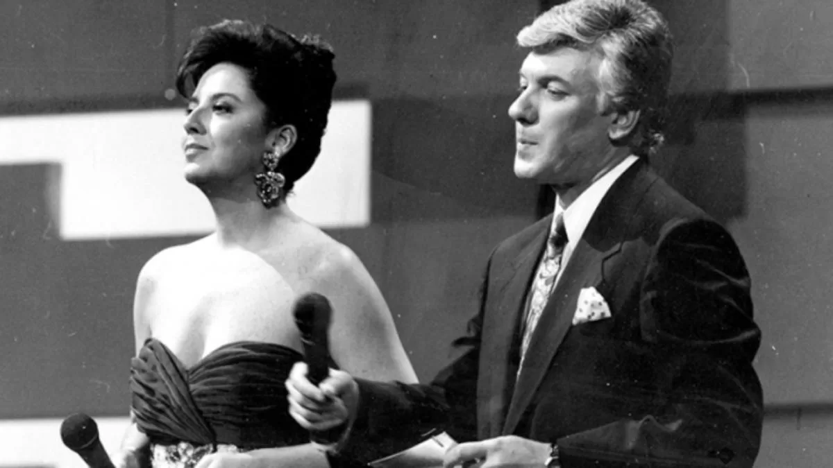 Querida animadora de televisión sufre la triste pérdida de su padre: "Con profundo dolor..."