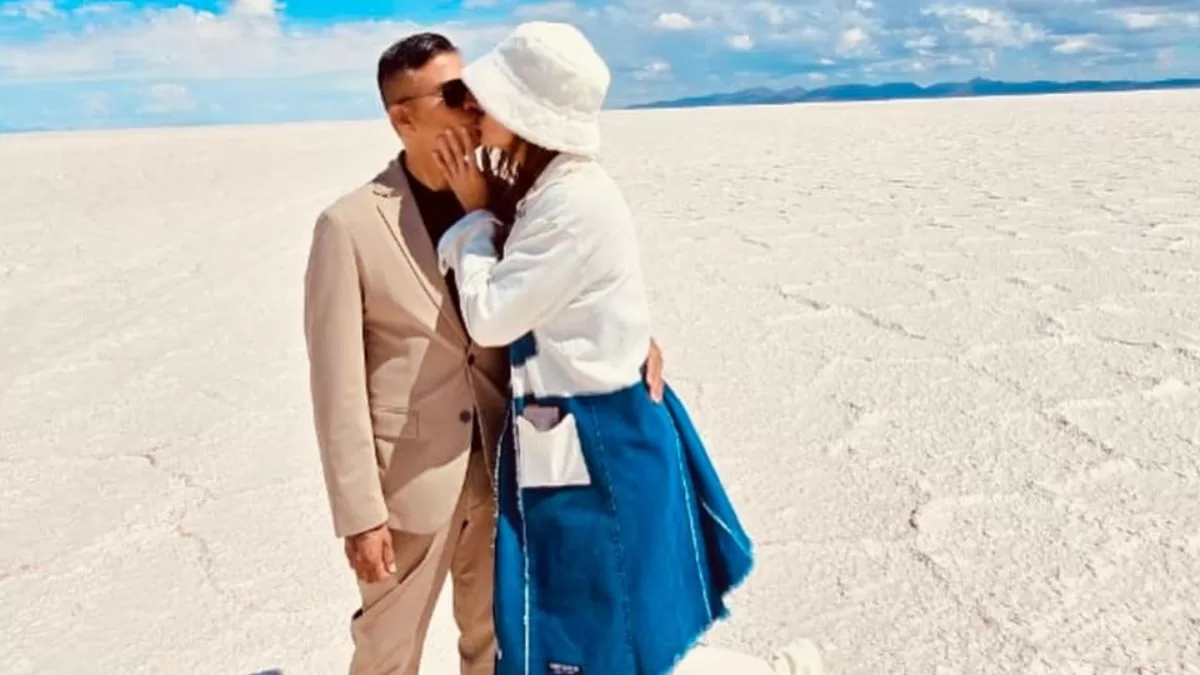 Mediática pareja de la TV chilena se habría comprometido en lujoso local: "Él le pidió matrimonio y ella dijo 'sí, acepto'"