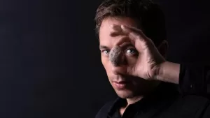 Jean Paul Olhaberry celebra 10 años de magia con un show único en Estación Mapocho