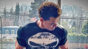 "Si tu estudias y ves gente que ha tenido cáncer, al final del día, el cáncer siempre fue una tristeza profunda que creó esa enfermedad"