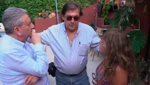 Figura del espectáculo chileno vive complejo momento de salud: su hija pidió atención médica urgente