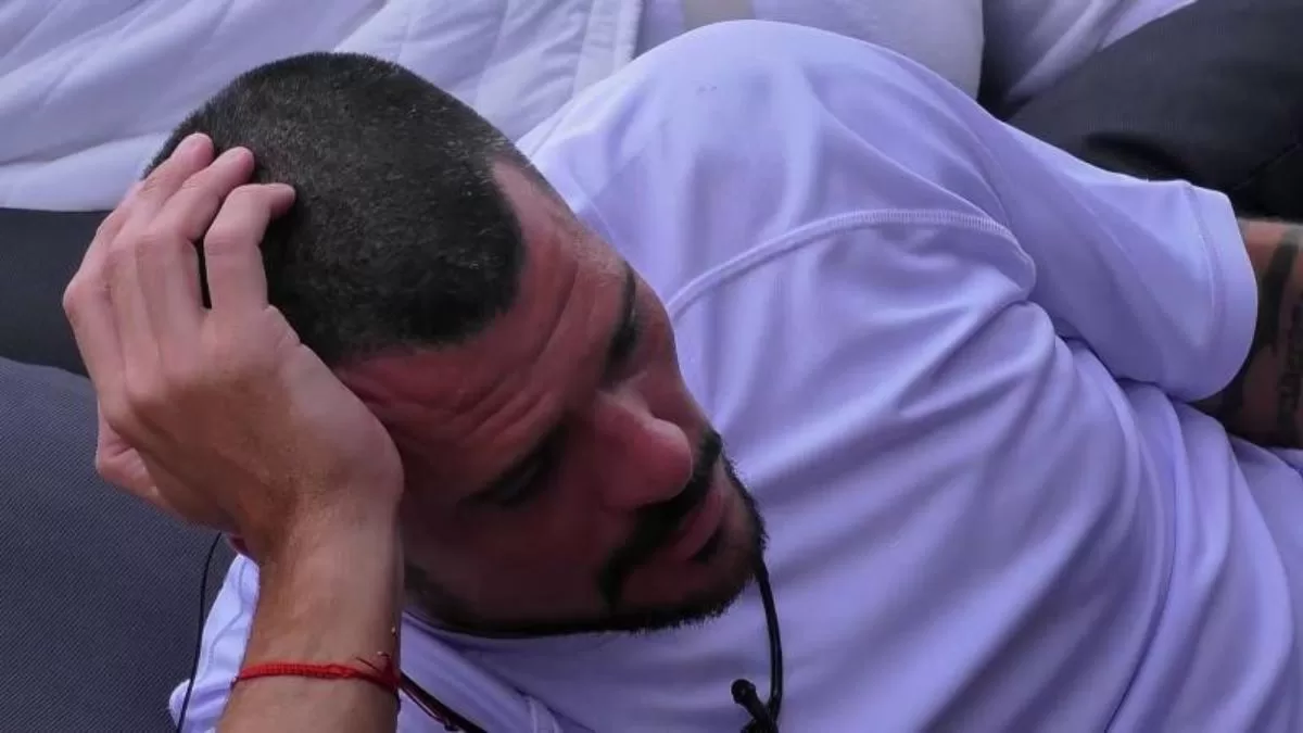 "Años destruido... Me autoagredí varias veces": chico reality reveló las consecuencias tras filtración de sus fotos íntimas