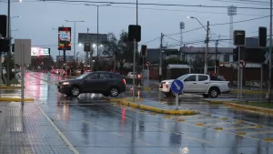 Por hasta 6 horas sin electricidad: corte de luz afectará a 11 comunas de la Región Metropolitana