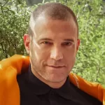 Reportan nuevos antecedentes sobre el estado de salud de Julián Elfenbein: "Ya no podía..."