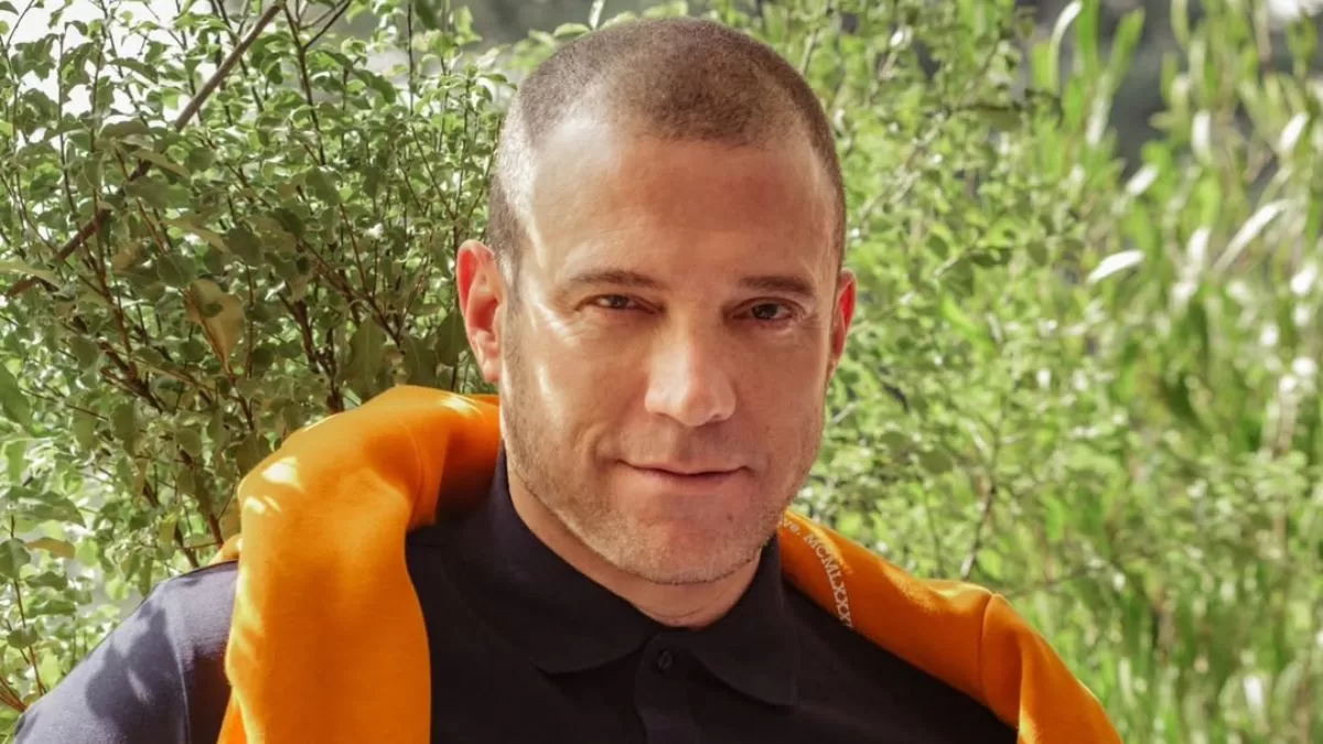 Julián Elfenbein regresa a la televisión para conducir icónico programa: "Volverá con todo"