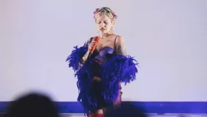 Mon Laferte confesó su próximo desafío laboral y se sinceró sobre su lazo con nuestro país: "Mientras más vieja me pongo, más extraño Chile"