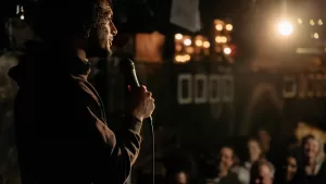 Reconocido humorista sufre discriminación por ser extranjero en Chile: "Tenían miedo..."