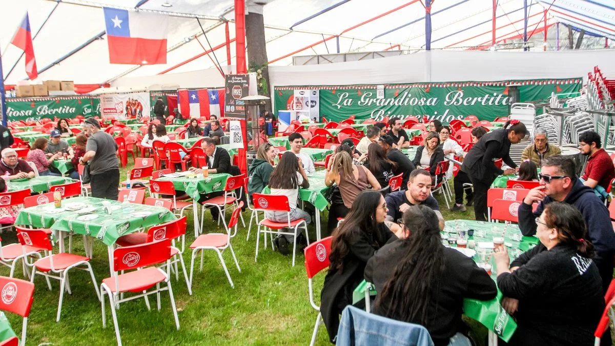 Fondas del Parque O'Higgins 2025: Estos son los artistas que se presentan este jueves 18 de septiembre