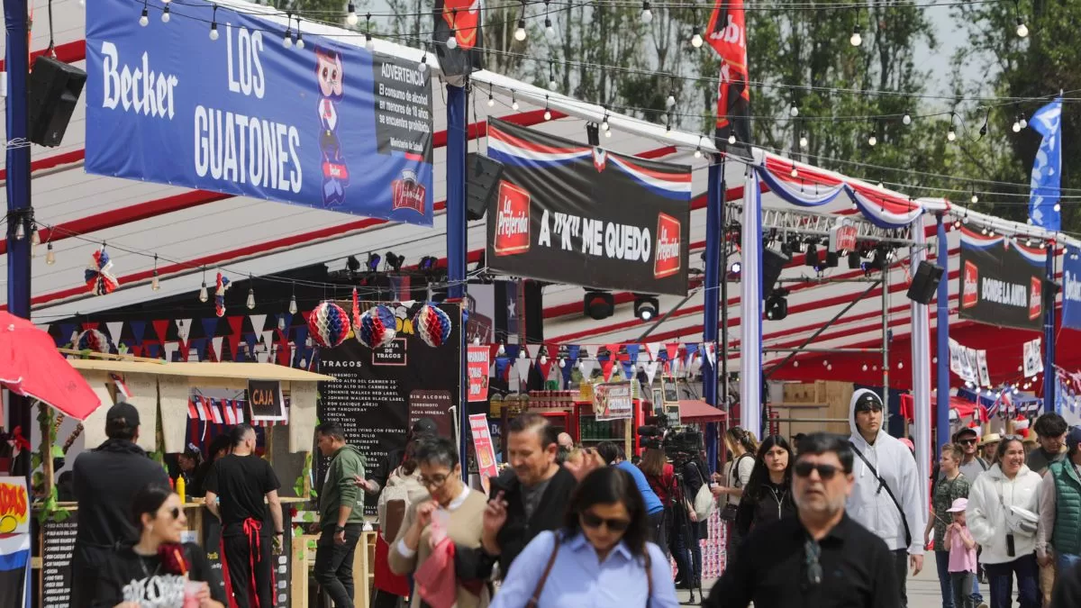Semana de la Chilenidad 2025: artistas y programación de este jueves 18 de septiembre en el Parque Padre Hurtado
