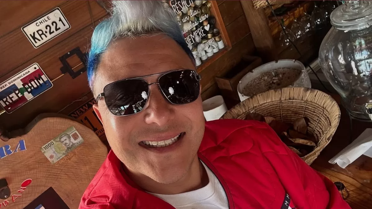 Sergio Rojas revela que su expareja le fue infiel con conocido periodista chileno: "En los tocadores del hotel"