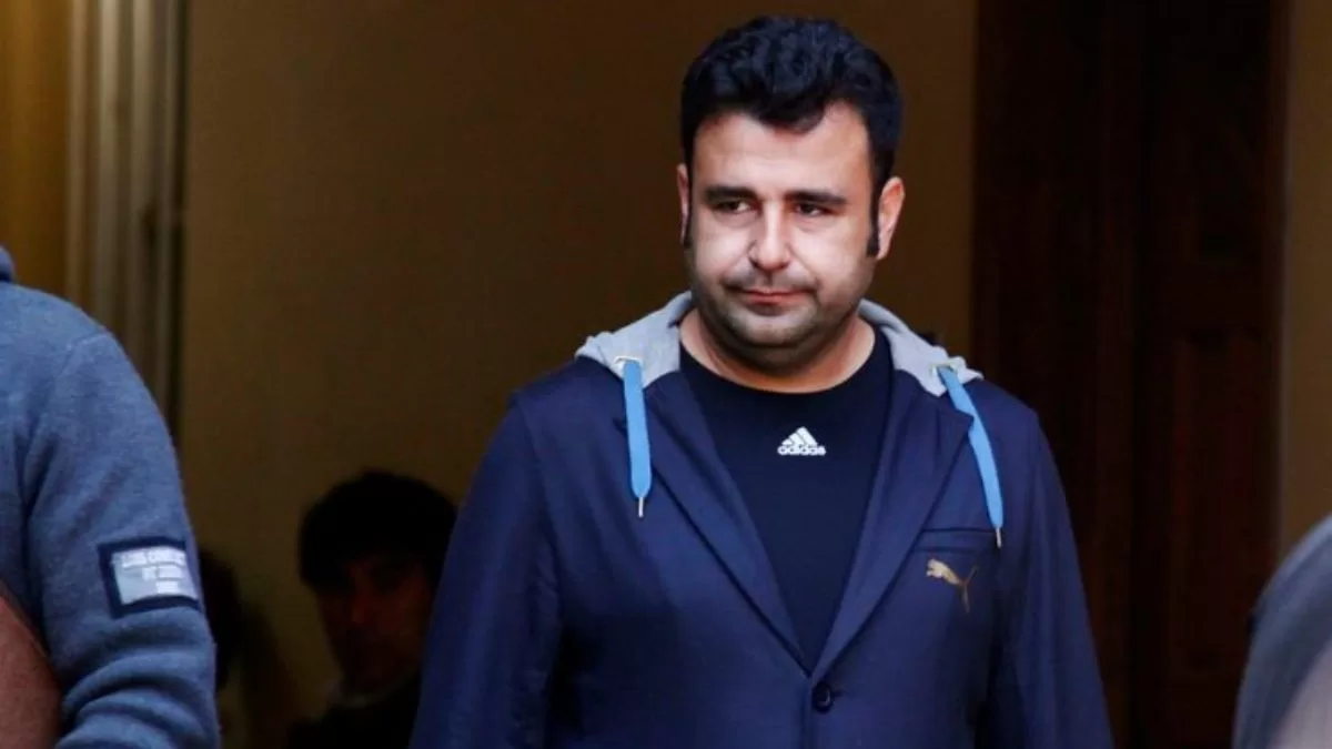 "Me dio una oferta muy interesante": Kurt Carrera reveló que se quedará en CHV y no acompañará al resto del elenco de Detrás del Muro