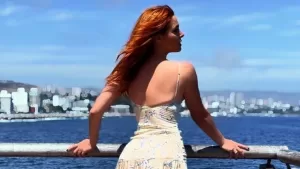 Actriz chilena expone episodio de abuso por parte de futbolista nacional: "Se baja el pantalón..."