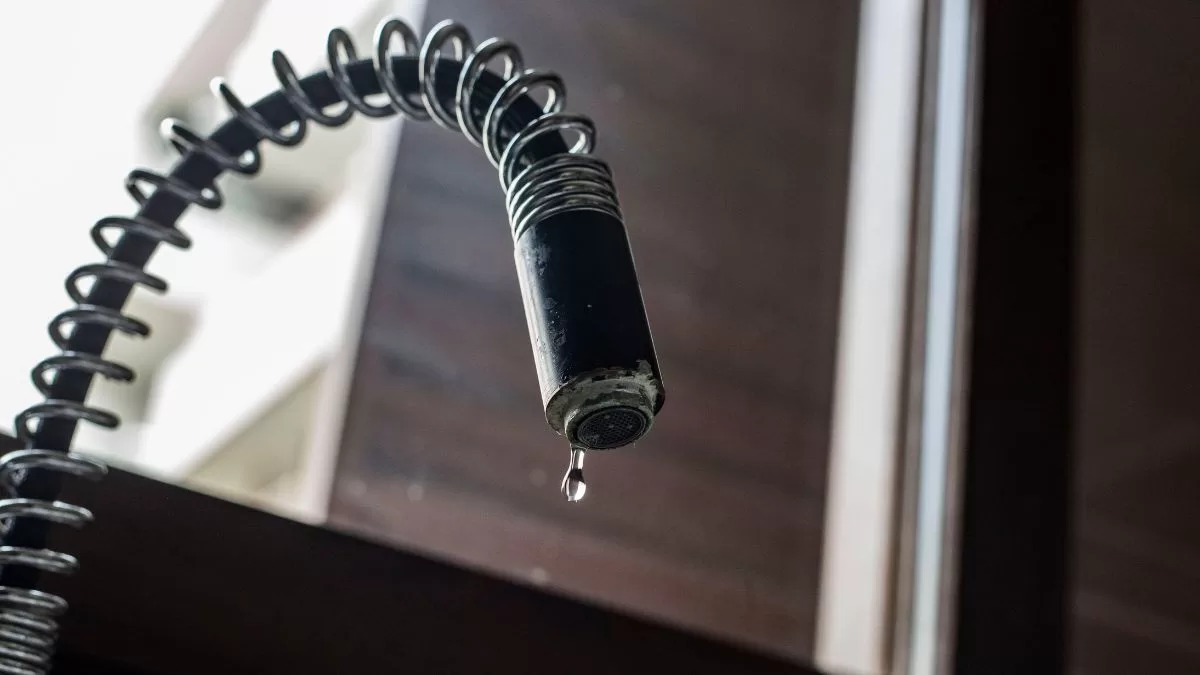 Por hasta 15 horas sin agua potable: corte de suministro afectará a tres comunas de la Región Metropolitana