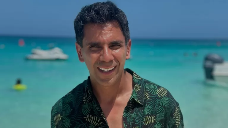 Juan Pablo Queraltó es vinculado sentimentalmente a periodista chileno y así responde: "Le tengo mucho cariño..."