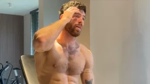 Lucas Crespo confirma el quiebre de su relación con ex Gran Hermano Chile: "Terminamos hace dos meses"