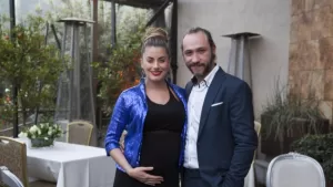 Tras mantenerla años lejos de las redes: Cata Palacios muestra cuánto ha crecido su hija