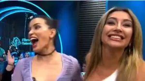 El apasionado momento entre Coni Capelli y Camila Andrade que pocos vieron: "Prefieren besarse entre ellas"