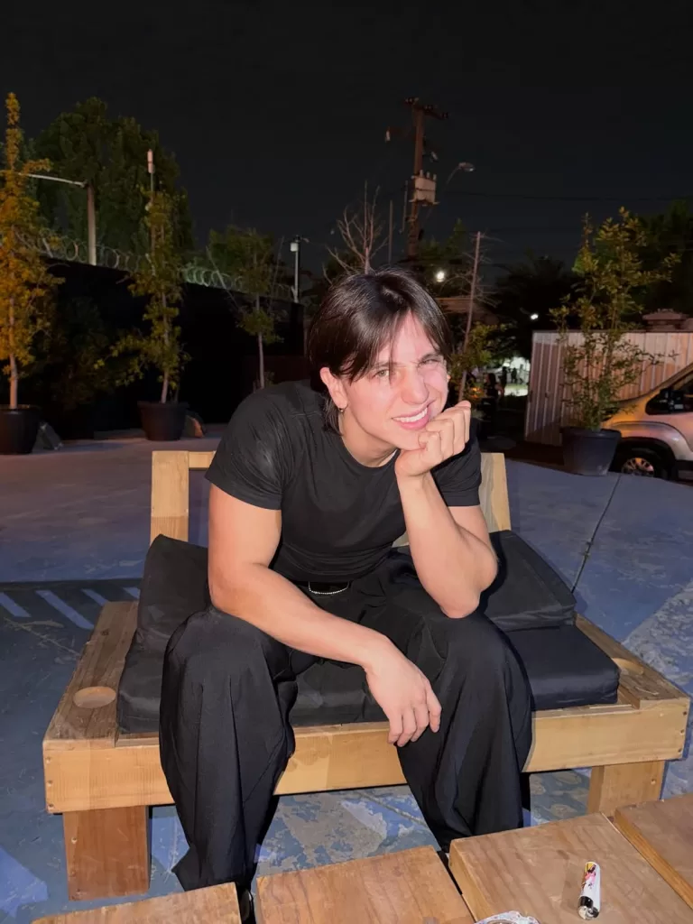 Mundos Opuestos Alan Didier Historia